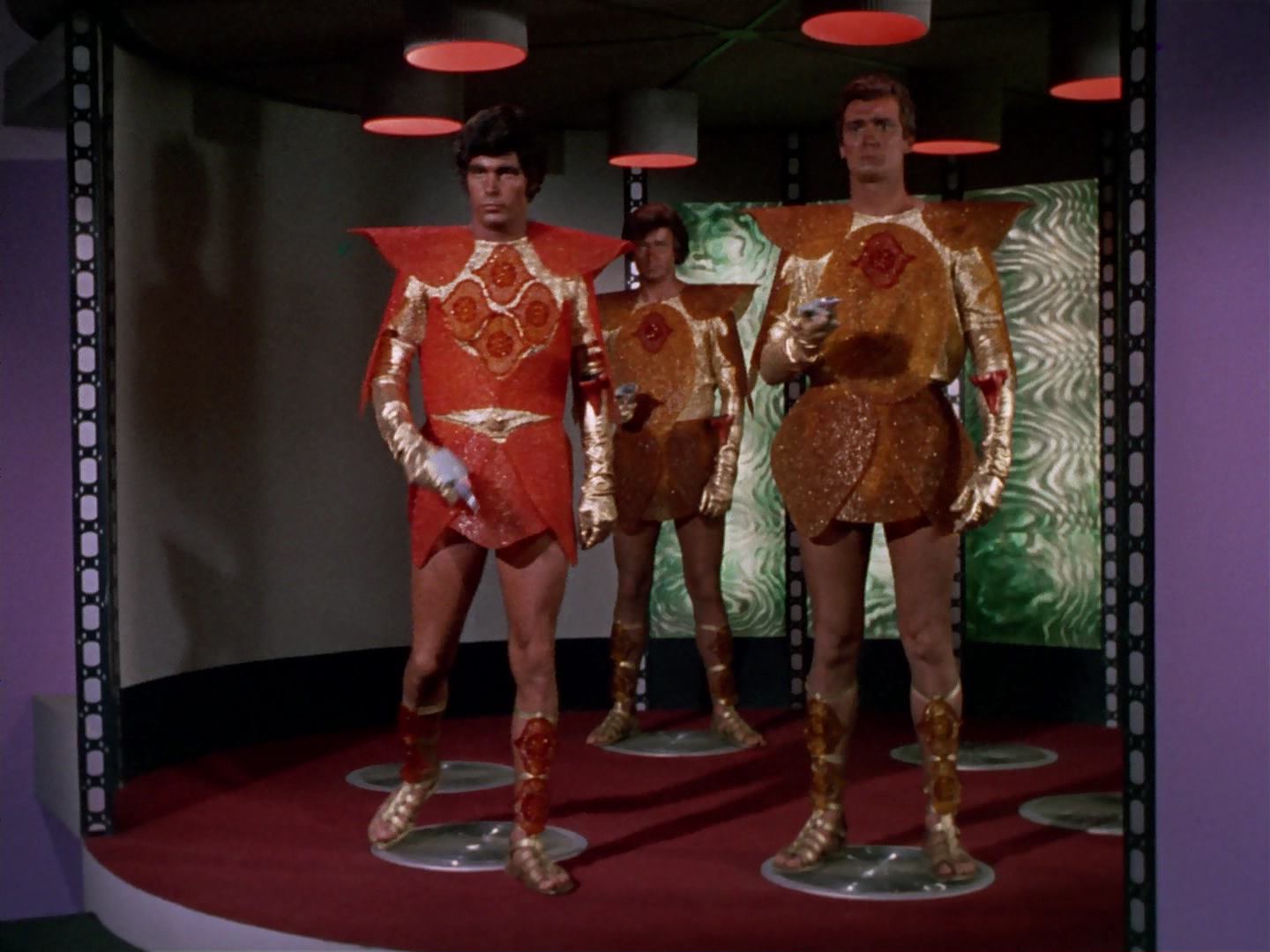 ariane179254_StarTrek_3x13_ElaanOfTroyius_0119.jpg