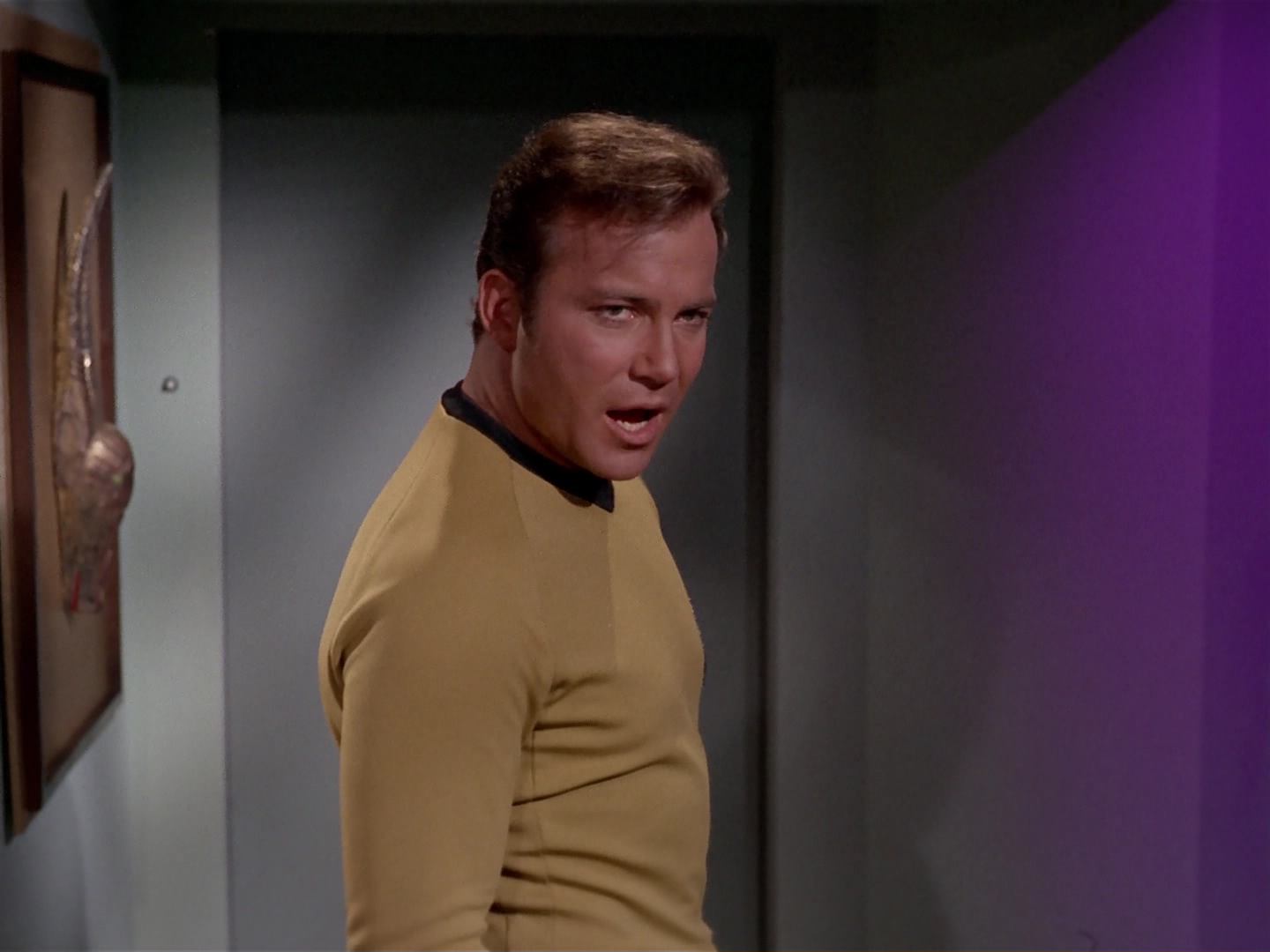 ariane179254_StarTrek_3x13_ElaanOfTroyius_0677.jpg