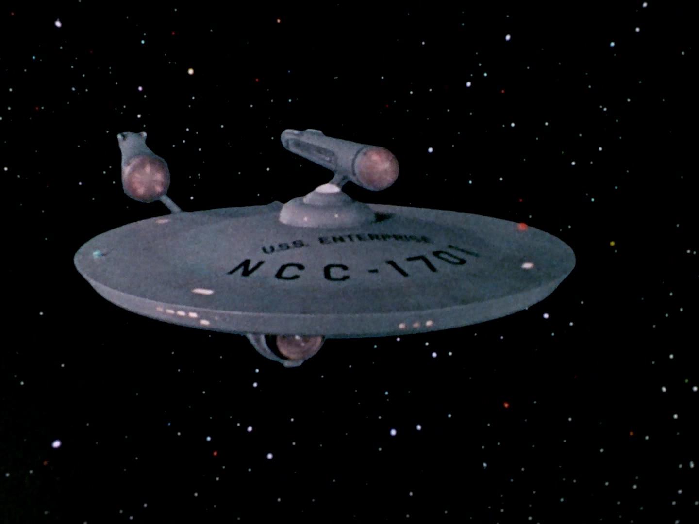 ariane179254_StarTrek_3x13_ElaanOfTroyius_0748.jpg