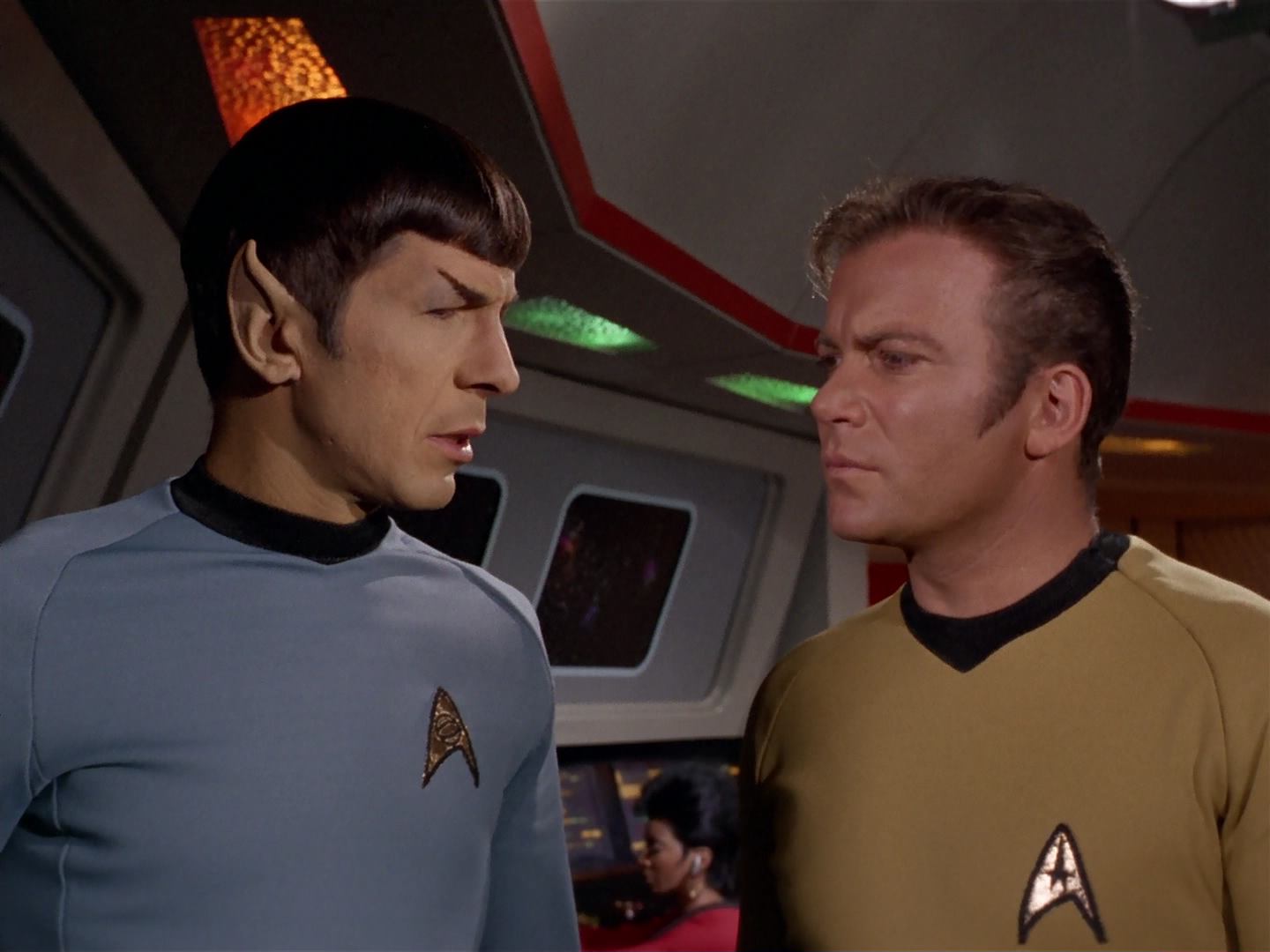 ariane179254_StarTrek_3x13_ElaanOfTroyius_0769.jpg