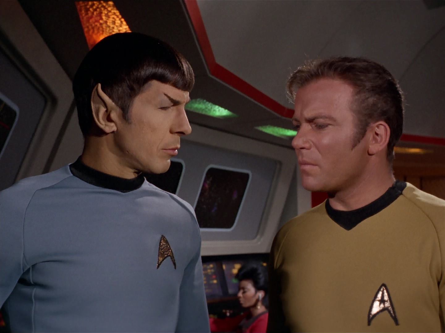 ariane179254_StarTrek_3x13_ElaanOfTroyius_0779.jpg