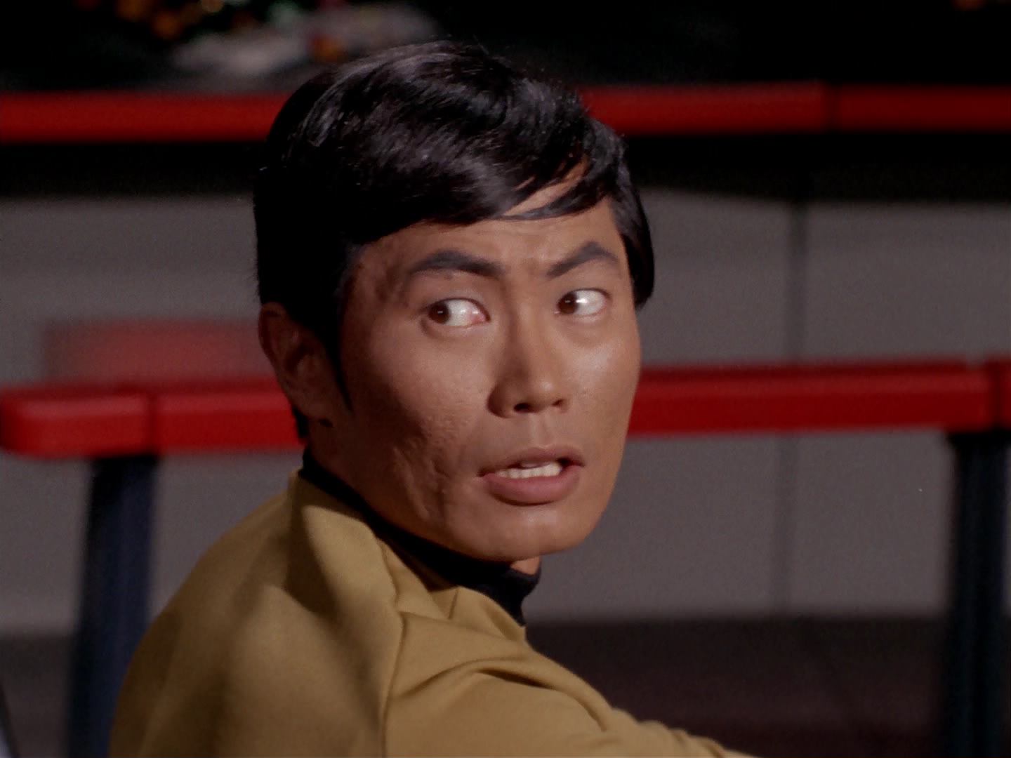 ariane179254_StarTrek_3x13_ElaanOfTroyius_2928.jpg