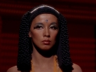 ariane179254_StarTrek_3x13_ElaanOfTroyius_2257.jpg