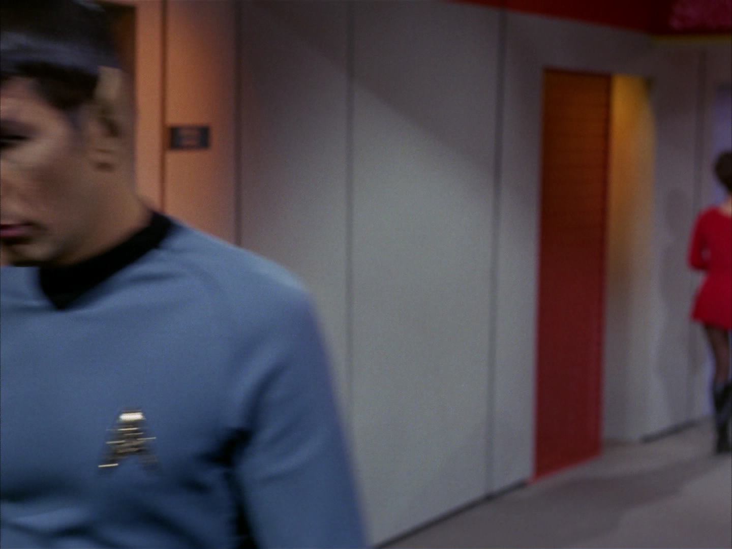 ariane179254_StarTrek_3x16_TheMarkOfGideon_0028.jpg
