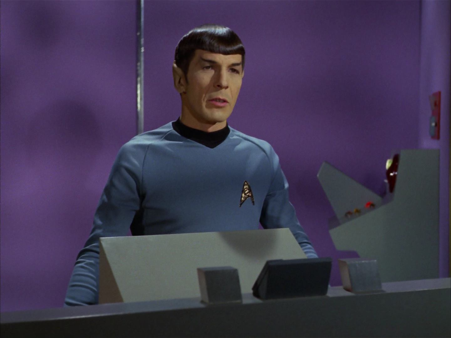 ariane179254_StarTrek_3x16_TheMarkOfGideon_0053.jpg
