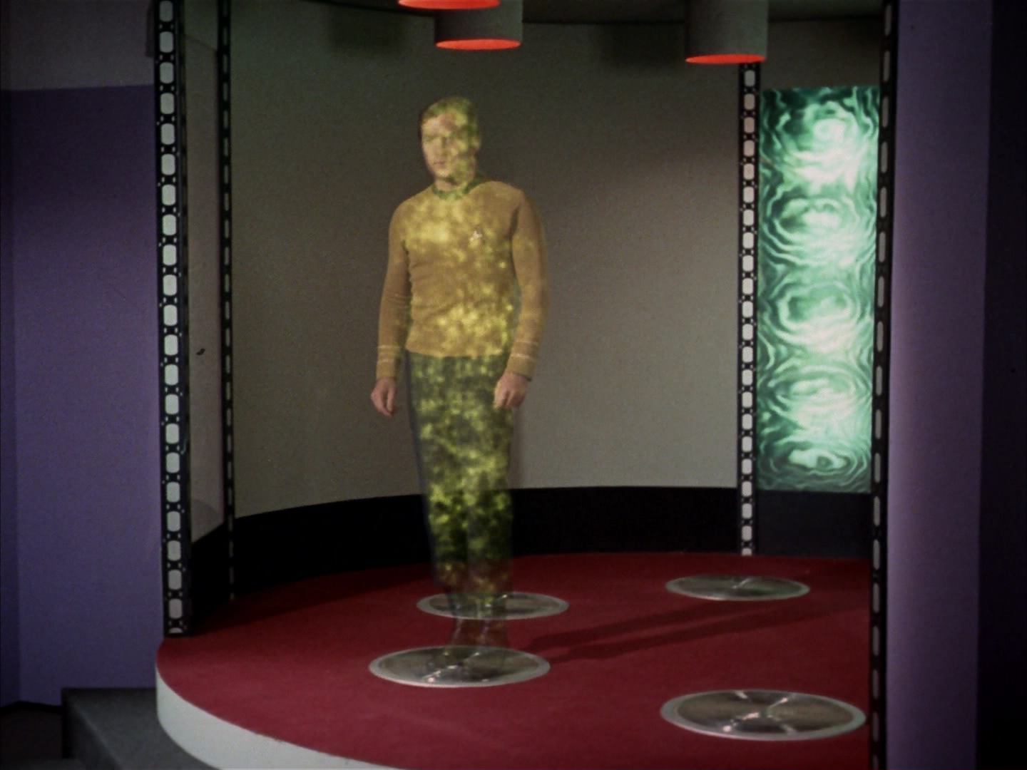 ariane179254_StarTrek_3x16_TheMarkOfGideon_0083.jpg