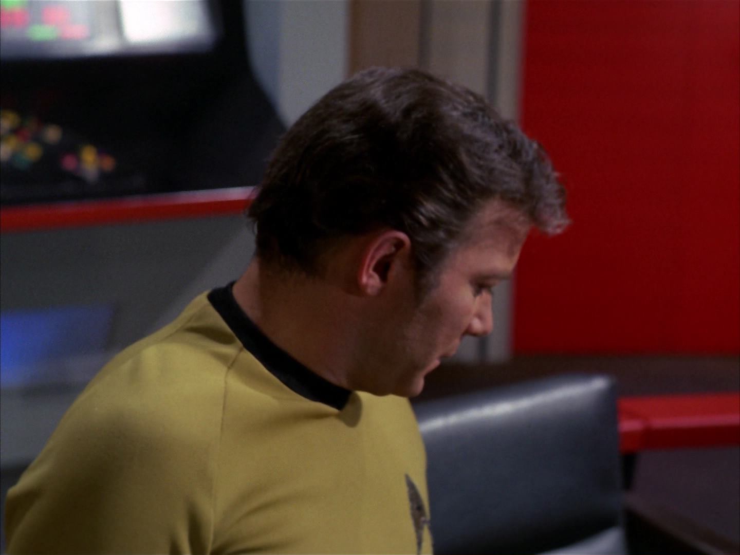 ariane179254_StarTrek_3x16_TheMarkOfGideon_0147.jpg