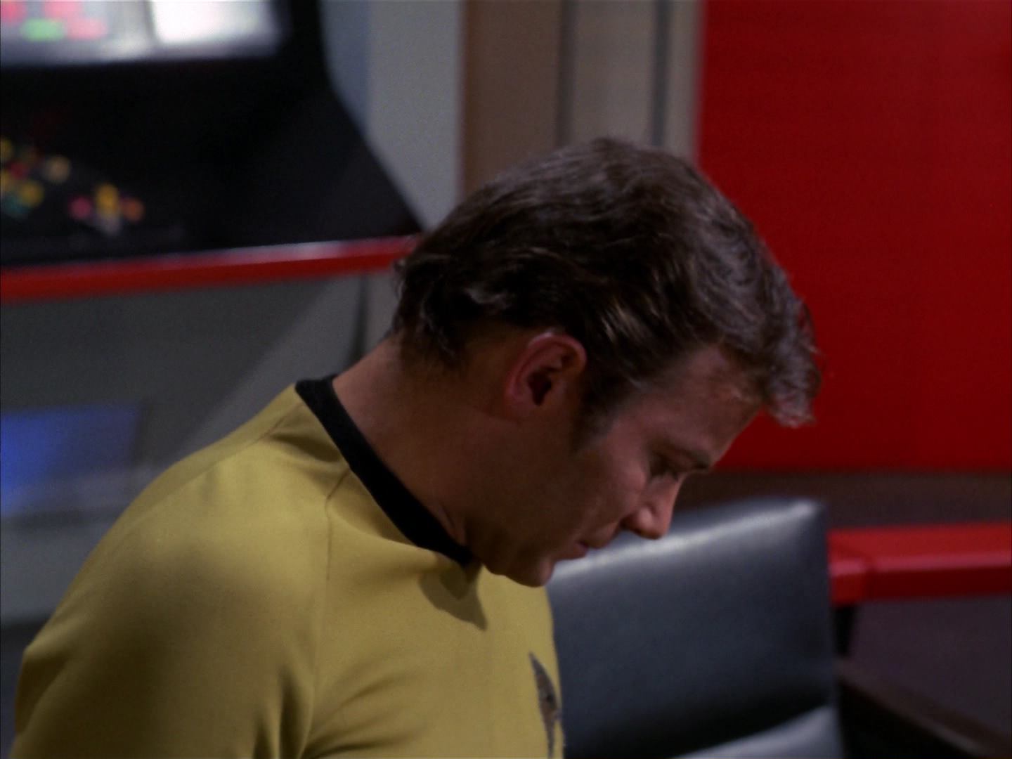 ariane179254_StarTrek_3x16_TheMarkOfGideon_0148.jpg