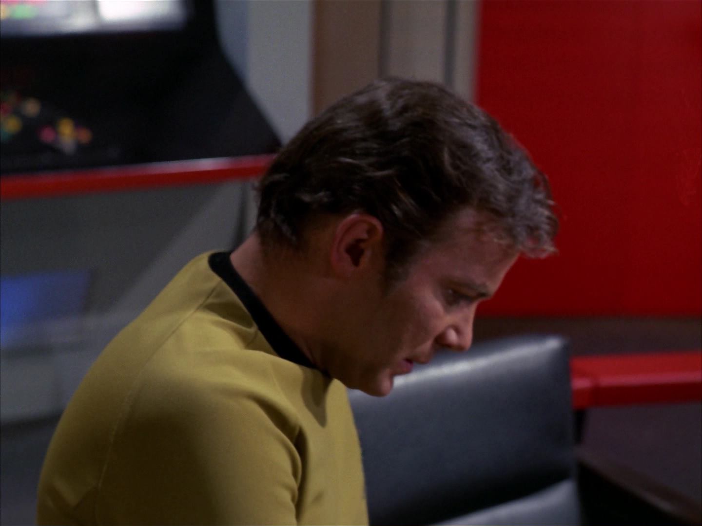 ariane179254_StarTrek_3x16_TheMarkOfGideon_0172.jpg