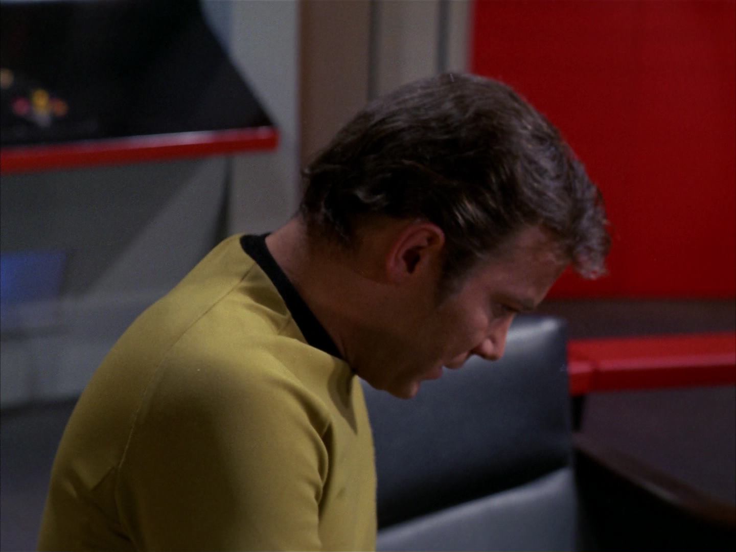 ariane179254_StarTrek_3x16_TheMarkOfGideon_0175.jpg