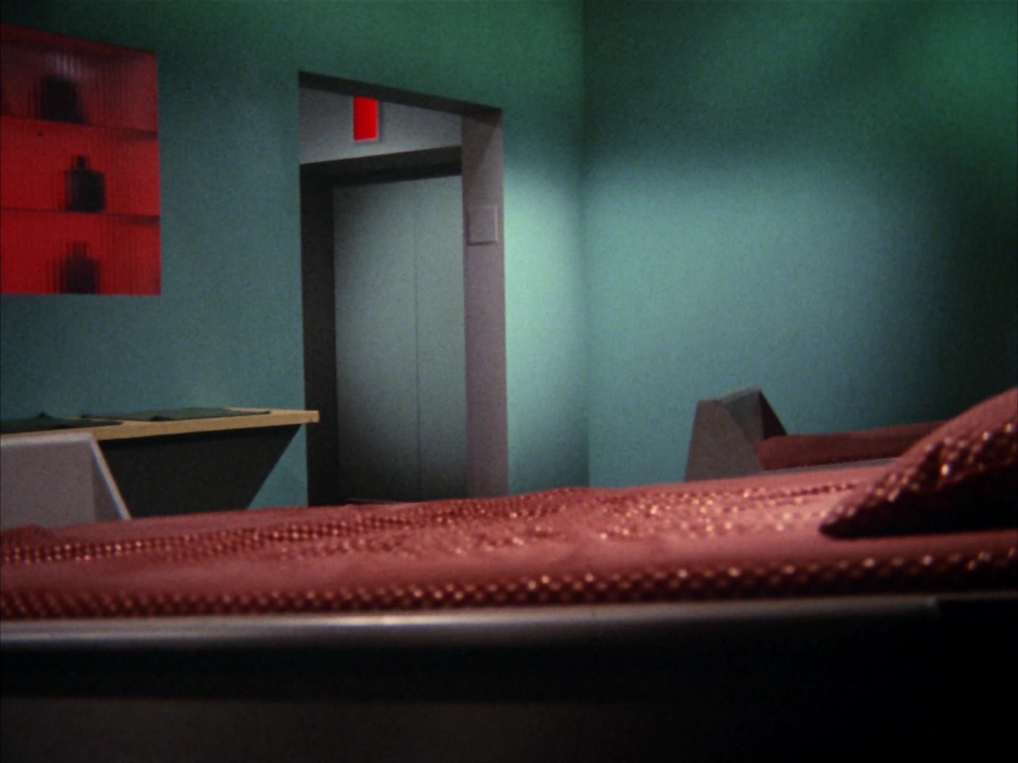 ariane179254_StarTrek_3x16_TheMarkOfGideon_0176.jpg