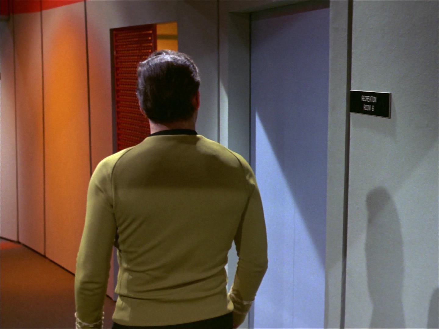 ariane179254_StarTrek_3x16_TheMarkOfGideon_0325.jpg