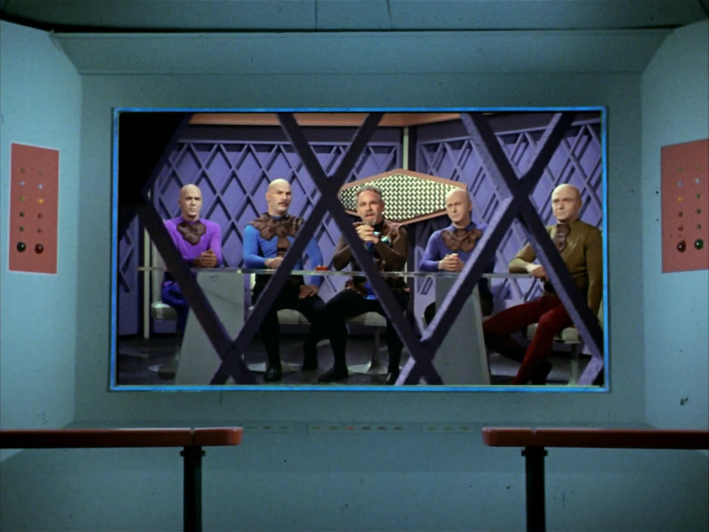ariane179254_StarTrek_3x16_TheMarkOfGideon_0353.jpg
