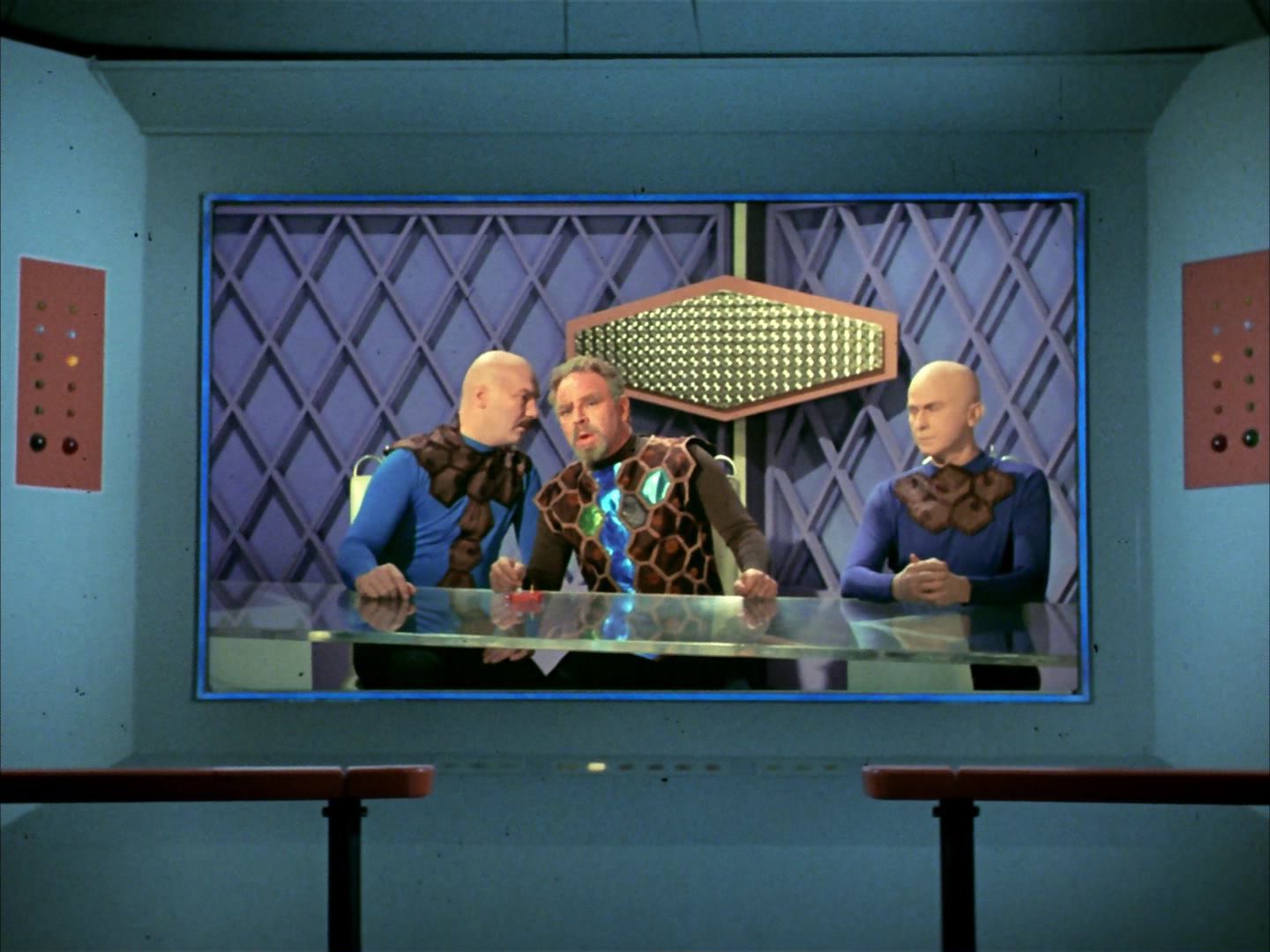 ariane179254_StarTrek_3x16_TheMarkOfGideon_0377.jpg