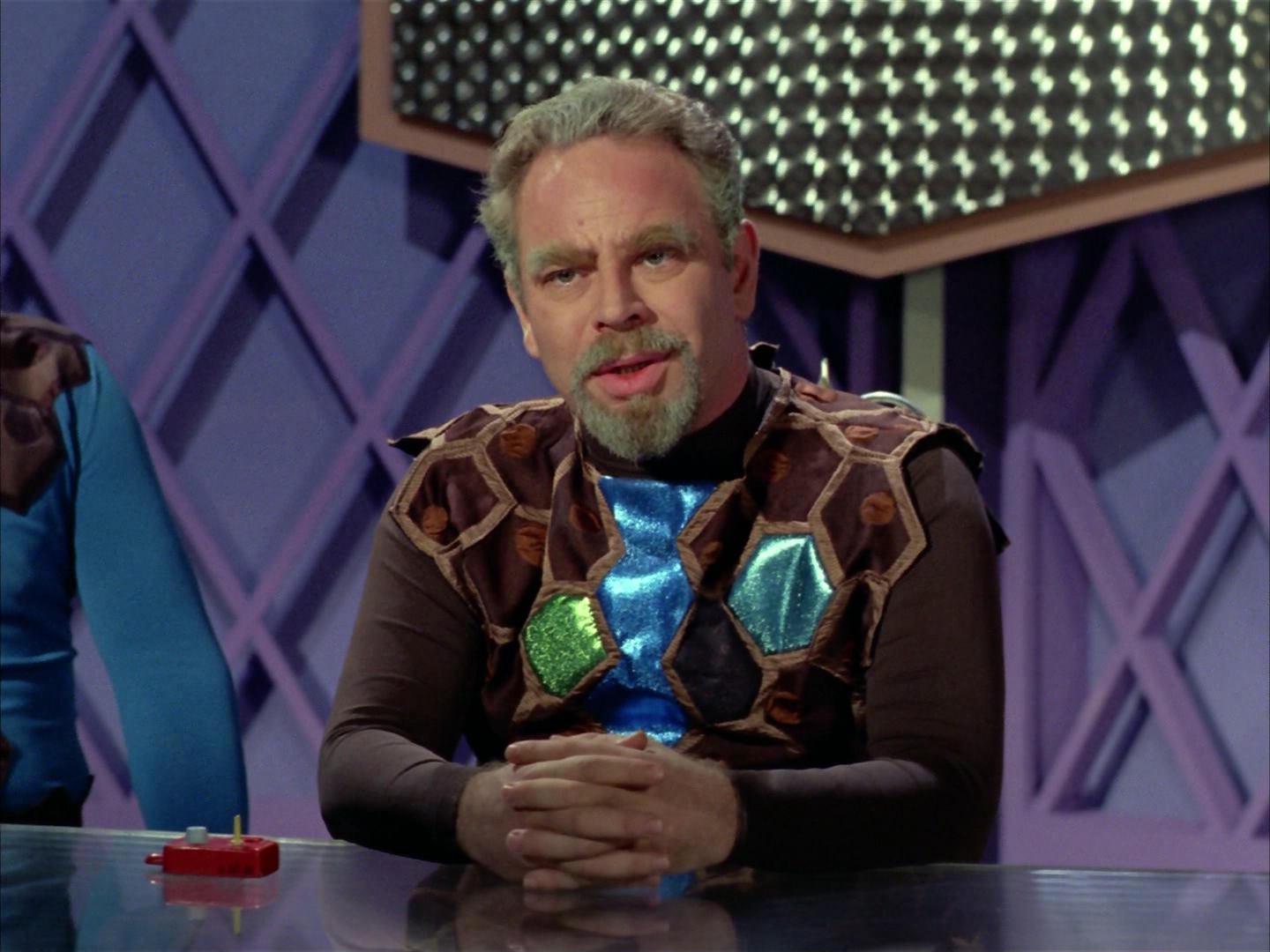 ariane179254_StarTrek_3x16_TheMarkOfGideon_0396.jpg