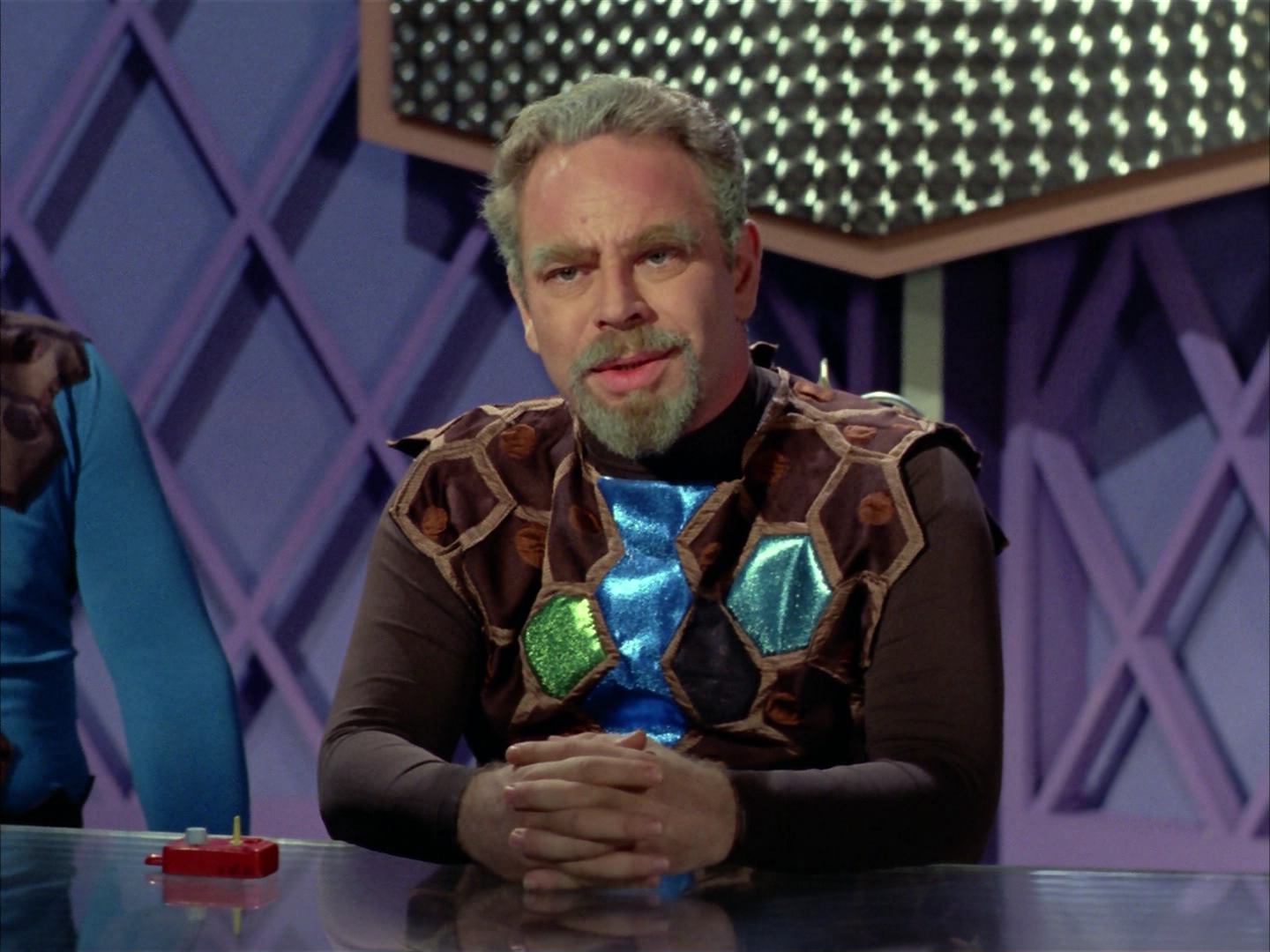 ariane179254_StarTrek_3x16_TheMarkOfGideon_0397.jpg