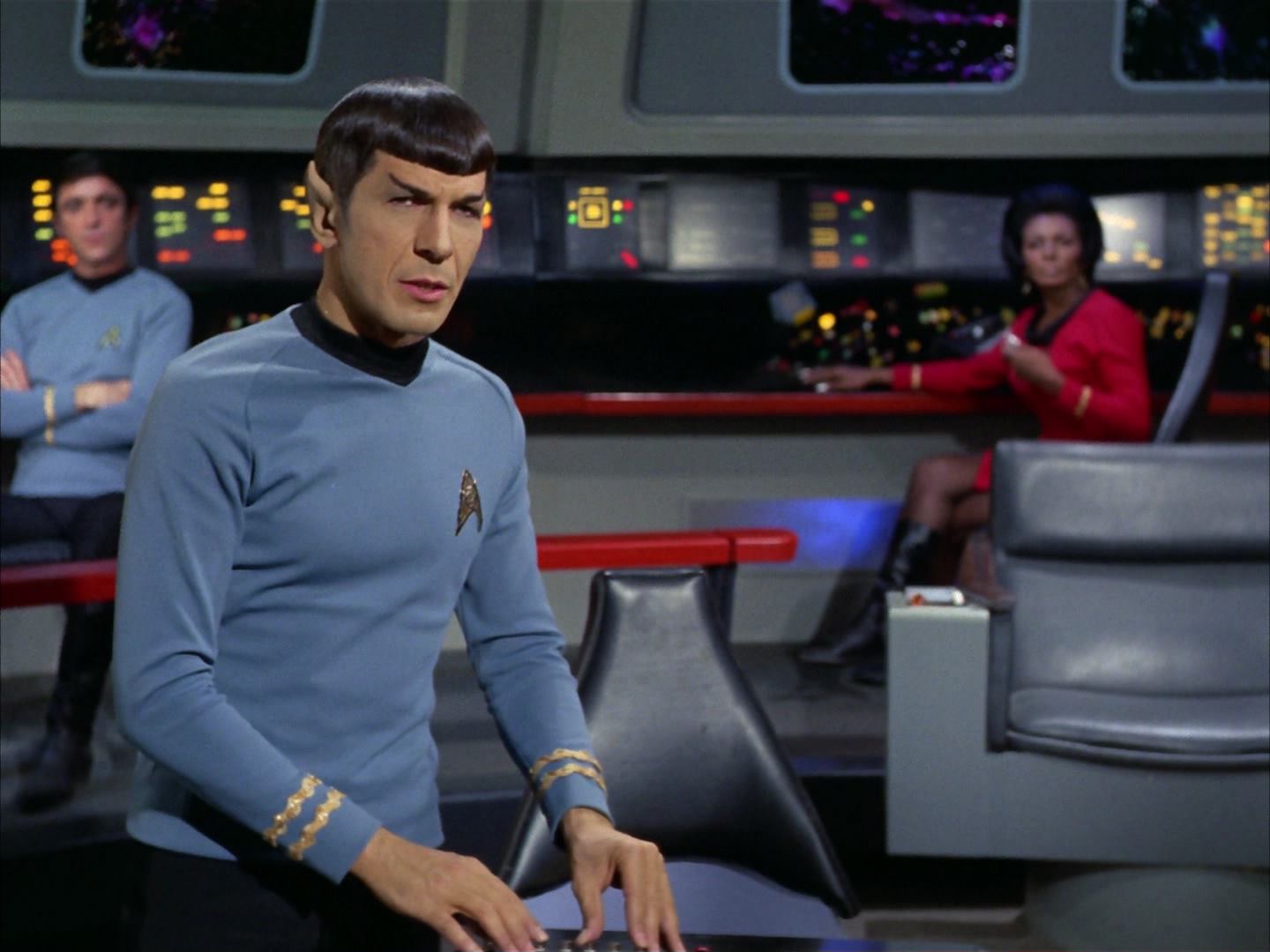 ariane179254_StarTrek_3x16_TheMarkOfGideon_0404.jpg