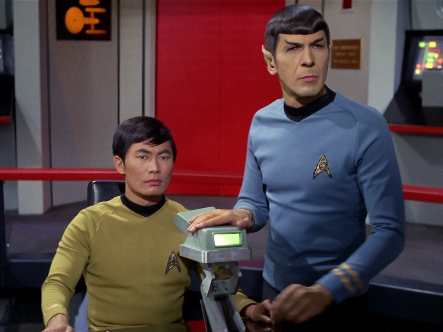 ariane179254_StarTrek_3x16_TheMarkOfGideon_0413.jpg