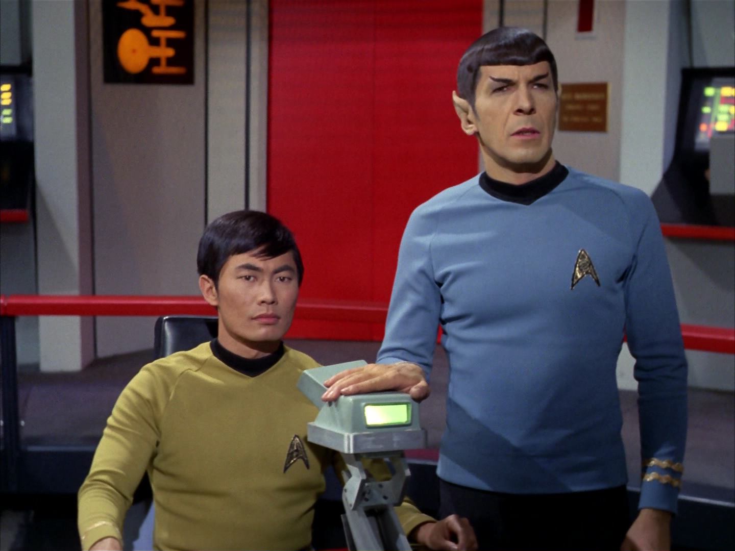 ariane179254_StarTrek_3x16_TheMarkOfGideon_0414.jpg