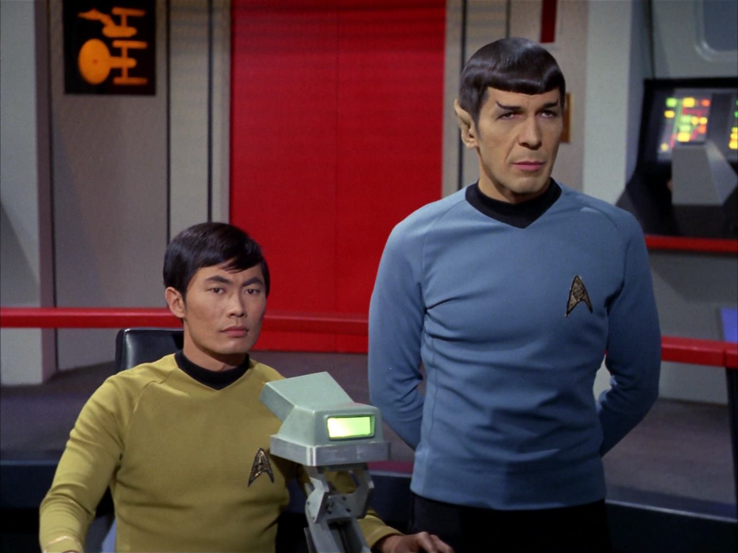 ariane179254_StarTrek_3x16_TheMarkOfGideon_0422.jpg