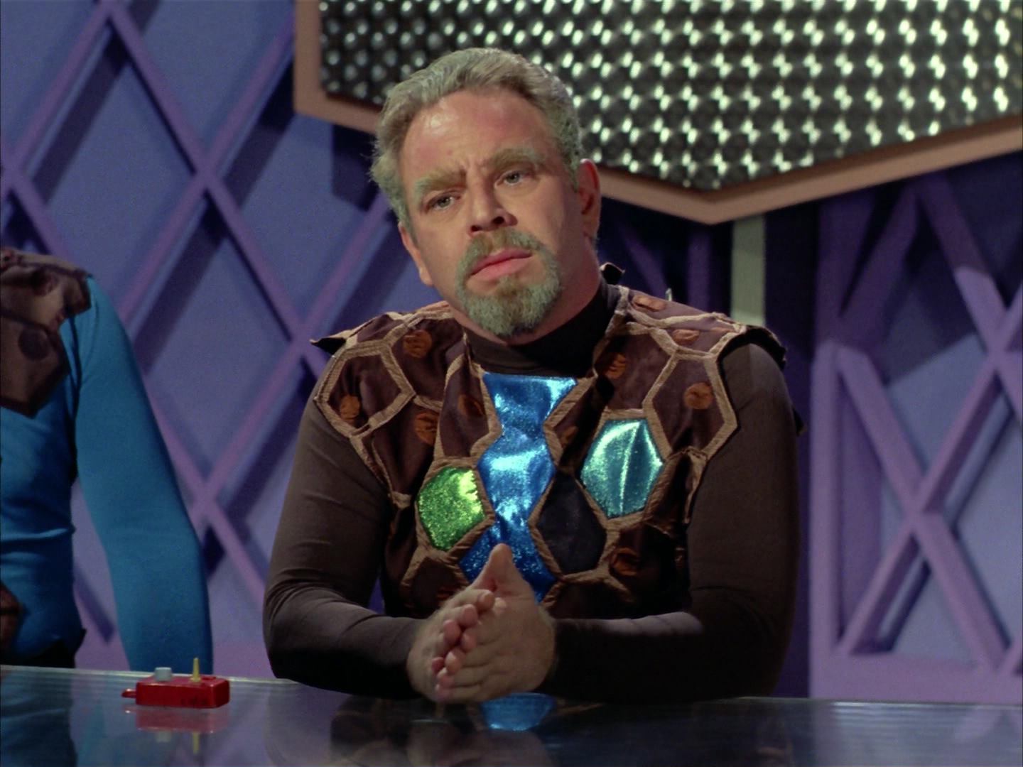 ariane179254_StarTrek_3x16_TheMarkOfGideon_0429.jpg