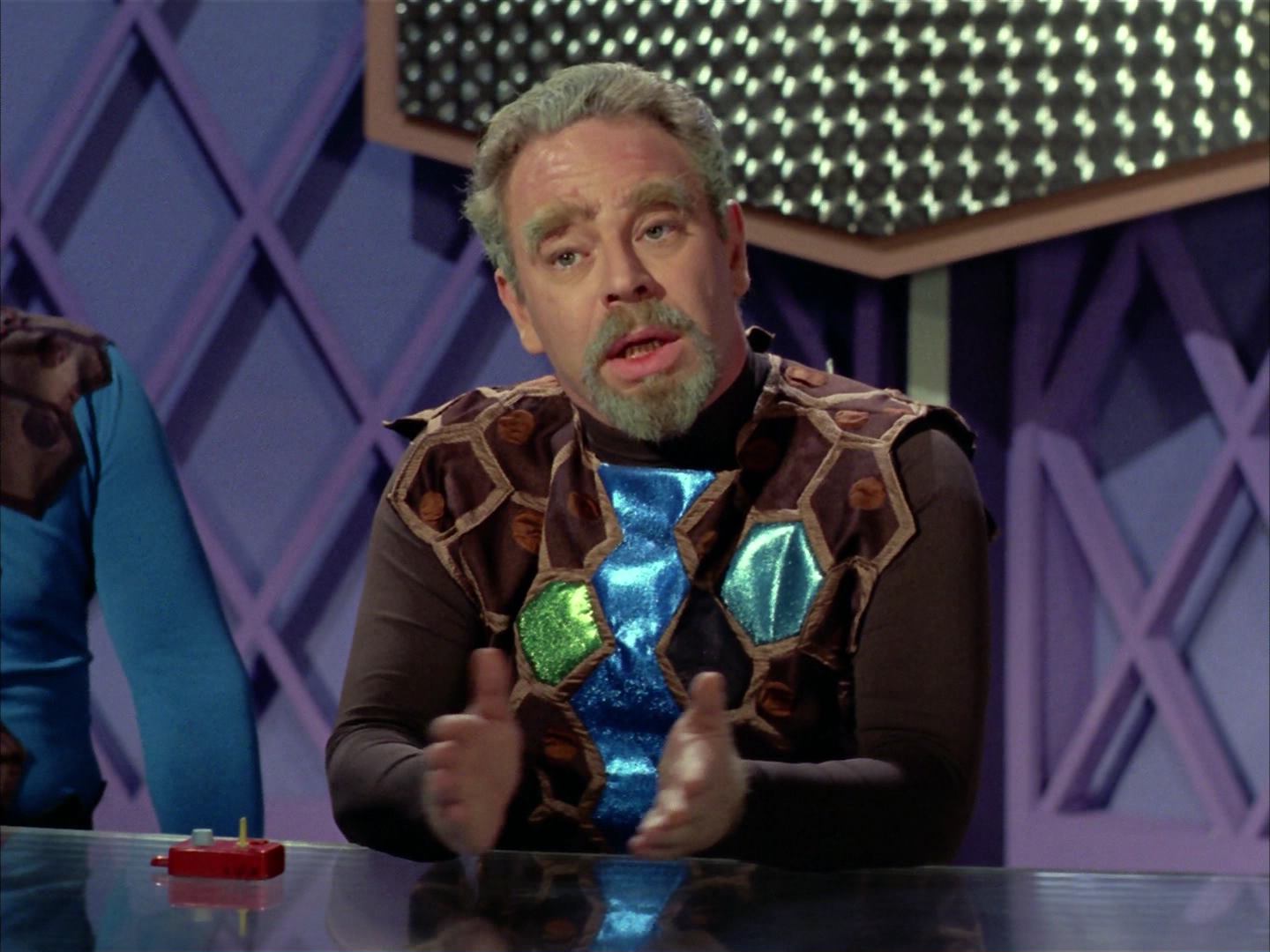 ariane179254_StarTrek_3x16_TheMarkOfGideon_0430.jpg