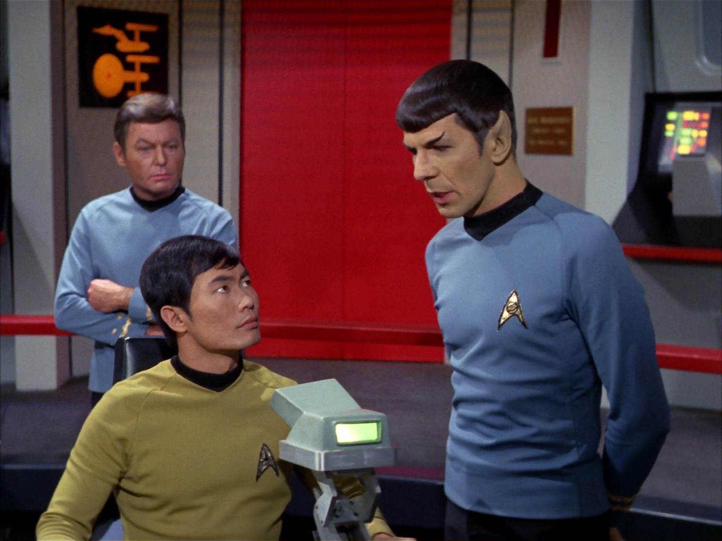 ariane179254_StarTrek_3x16_TheMarkOfGideon_0505.jpg