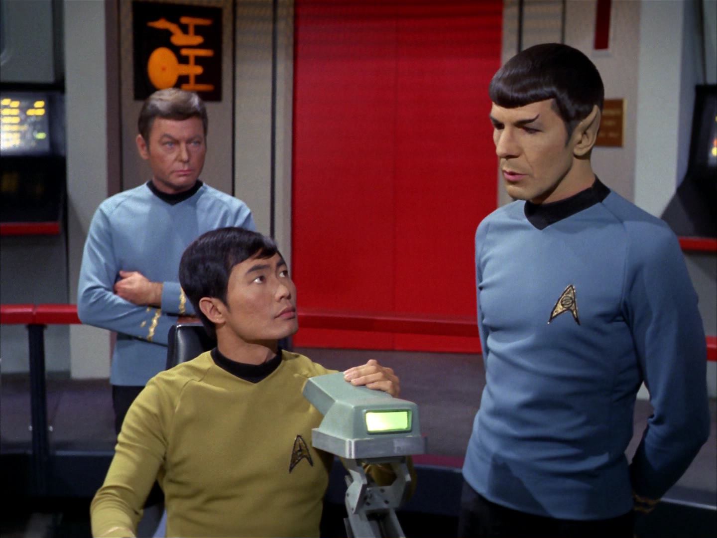 ariane179254_StarTrek_3x16_TheMarkOfGideon_0543.jpg