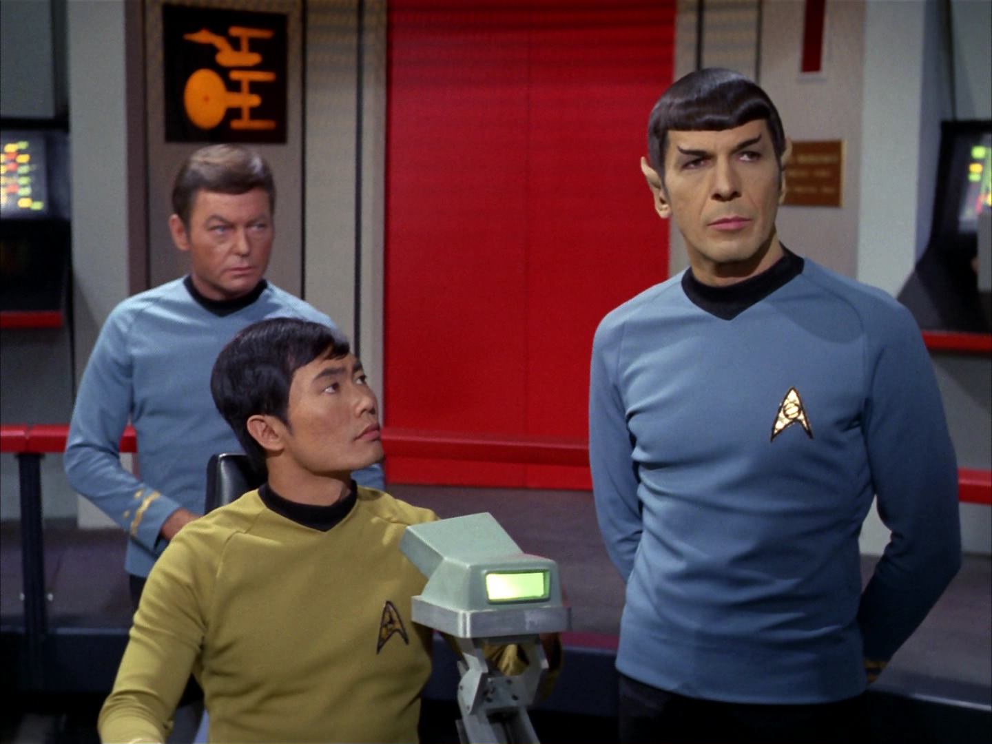 ariane179254_StarTrek_3x16_TheMarkOfGideon_0546.jpg