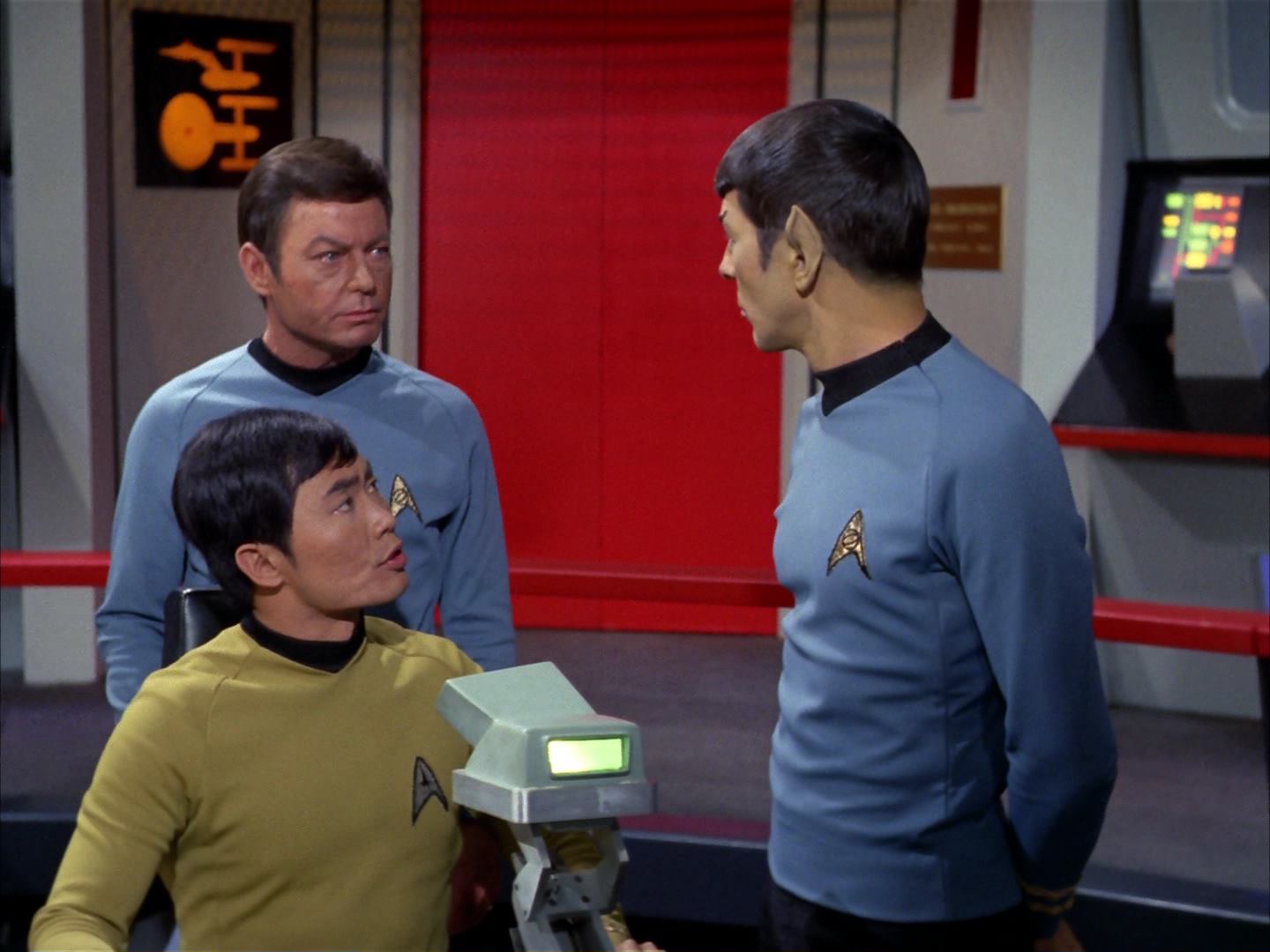 ariane179254_StarTrek_3x16_TheMarkOfGideon_0549.jpg
