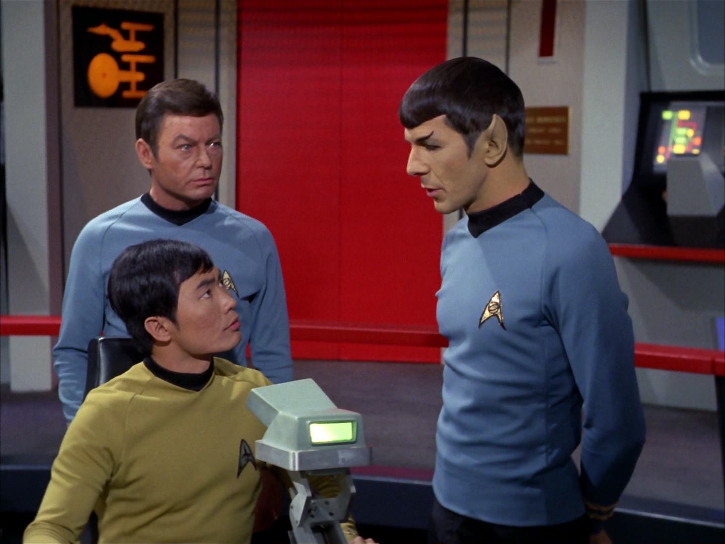 ariane179254_StarTrek_3x16_TheMarkOfGideon_0551.jpg