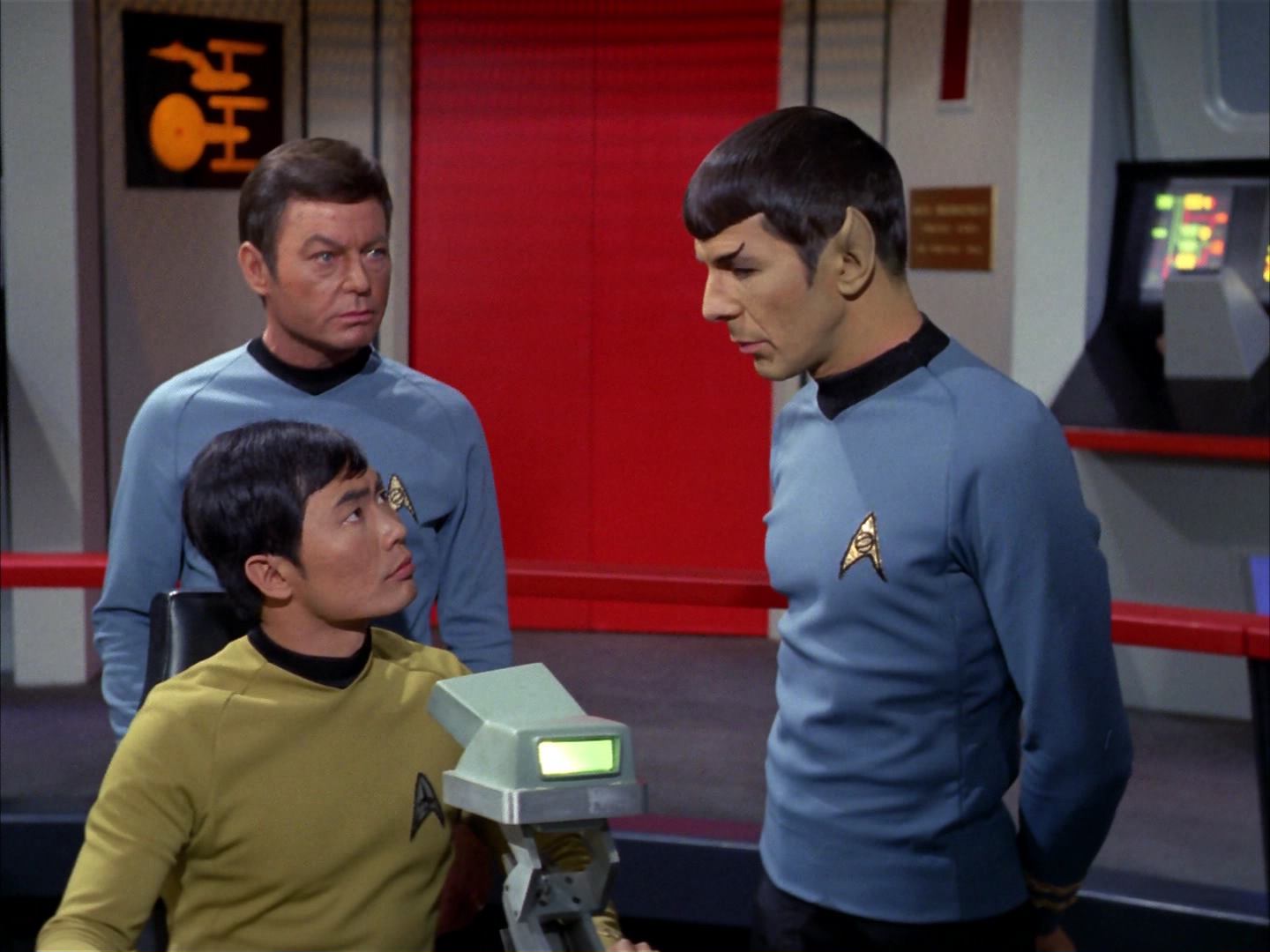 ariane179254_StarTrek_3x16_TheMarkOfGideon_0552.jpg