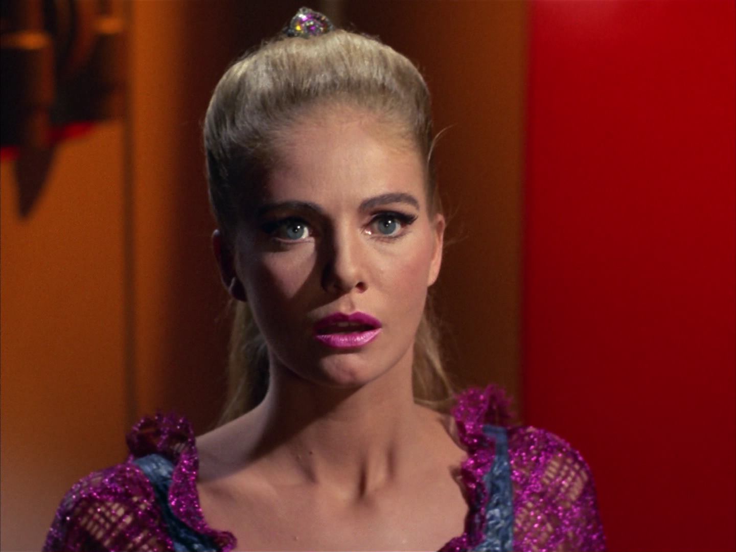 ariane179254_StarTrek_3x16_TheMarkOfGideon_0590.jpg