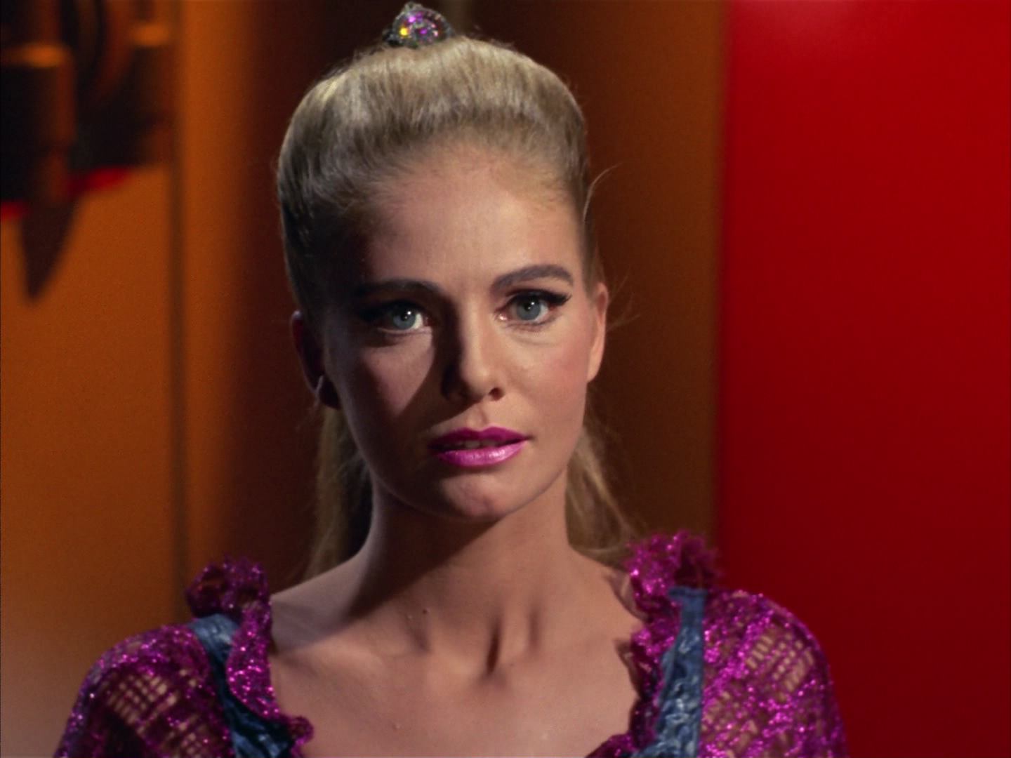 ariane179254_StarTrek_3x16_TheMarkOfGideon_0591.jpg