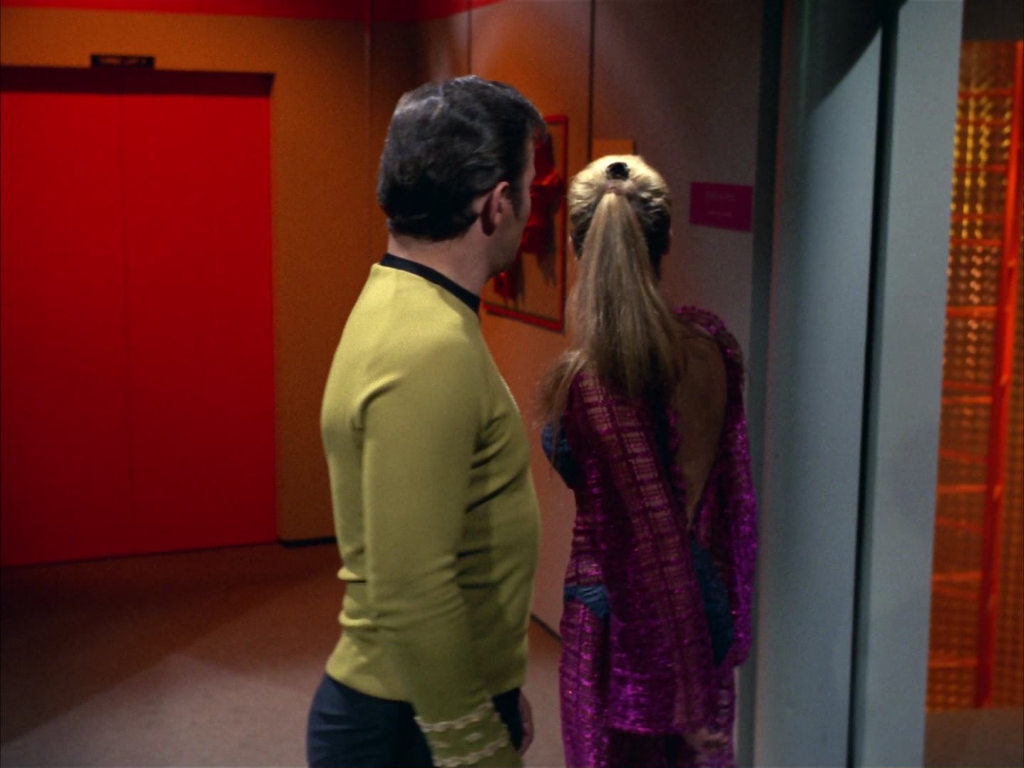 ariane179254_StarTrek_3x16_TheMarkOfGideon_0616.jpg