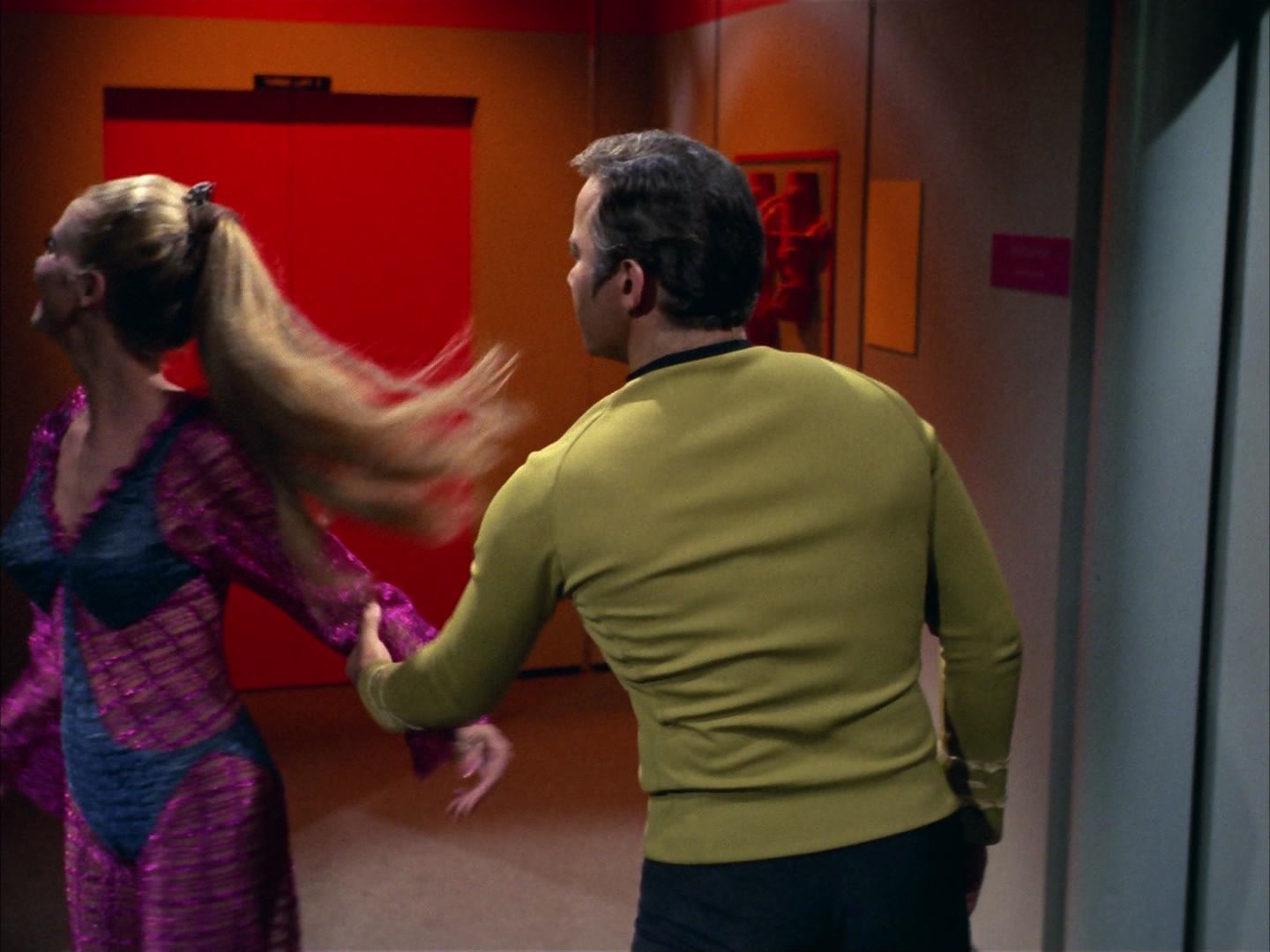 ariane179254_StarTrek_3x16_TheMarkOfGideon_0621.jpg
