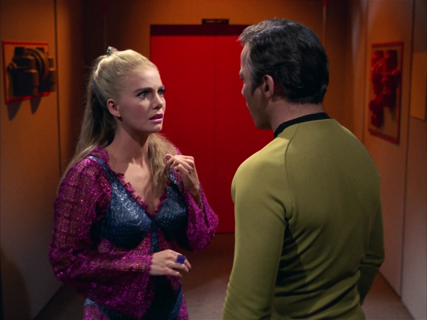ariane179254_StarTrek_3x16_TheMarkOfGideon_0633.jpg