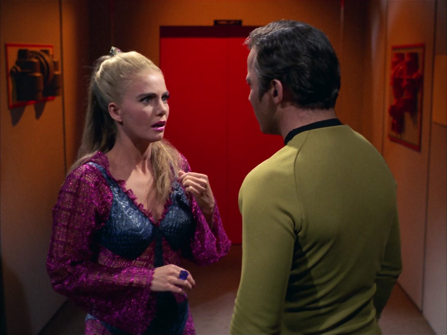 ariane179254_StarTrek_3x16_TheMarkOfGideon_0636.jpg