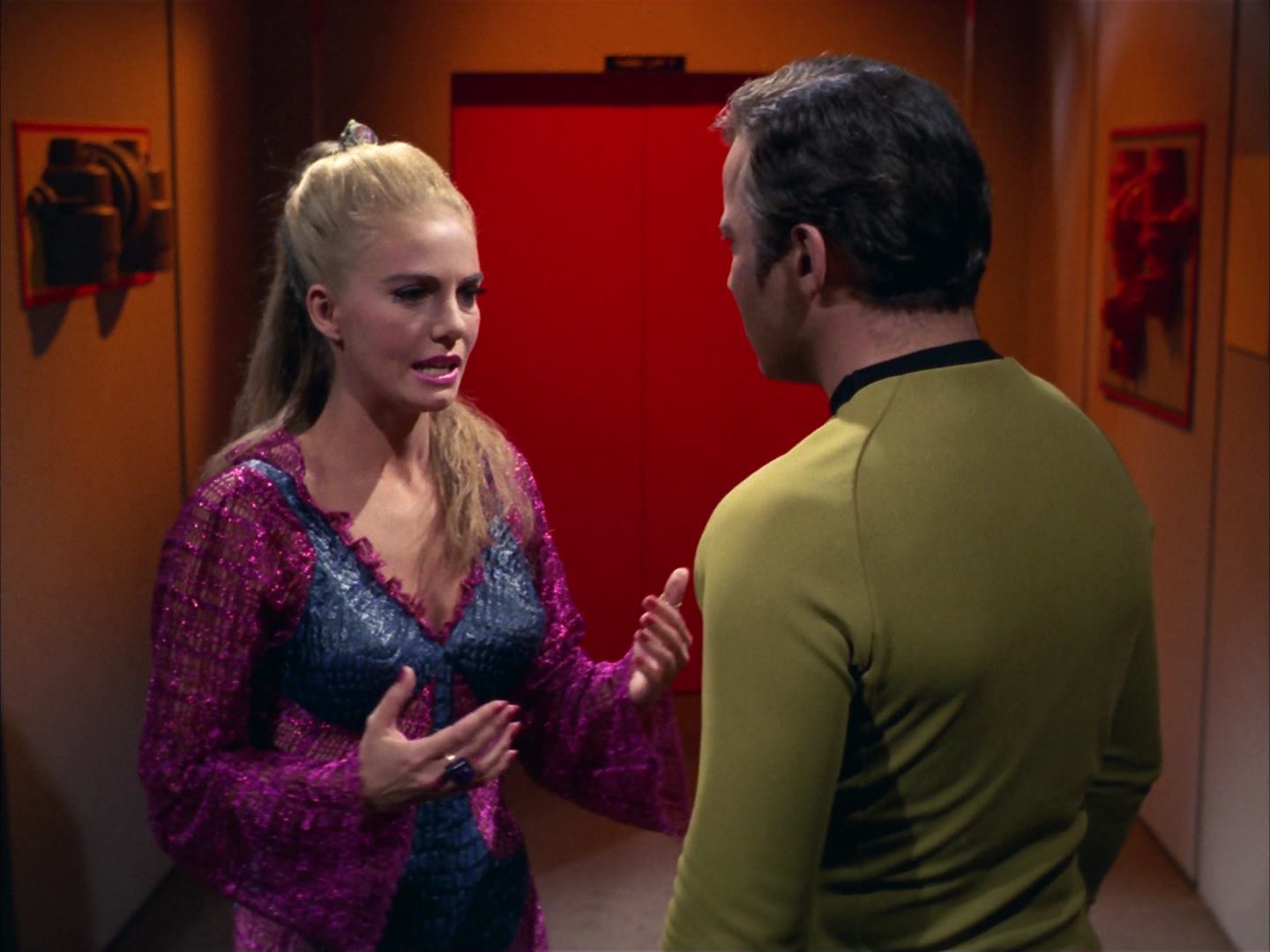 ariane179254_StarTrek_3x16_TheMarkOfGideon_0656.jpg