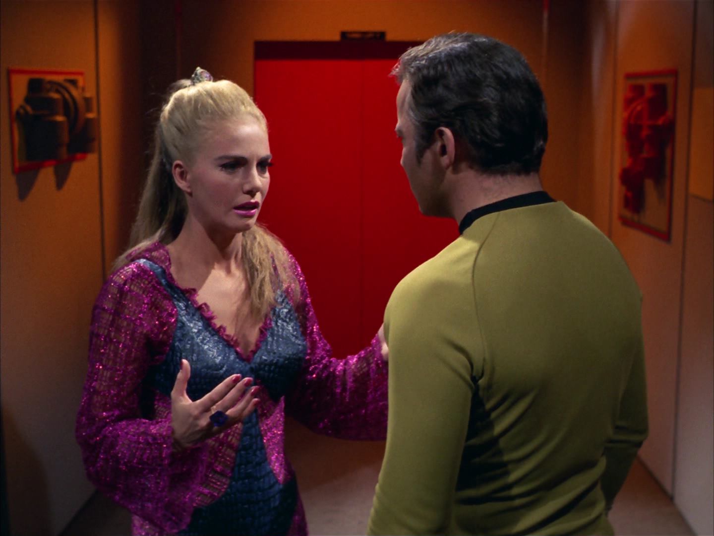 ariane179254_StarTrek_3x16_TheMarkOfGideon_0657.jpg