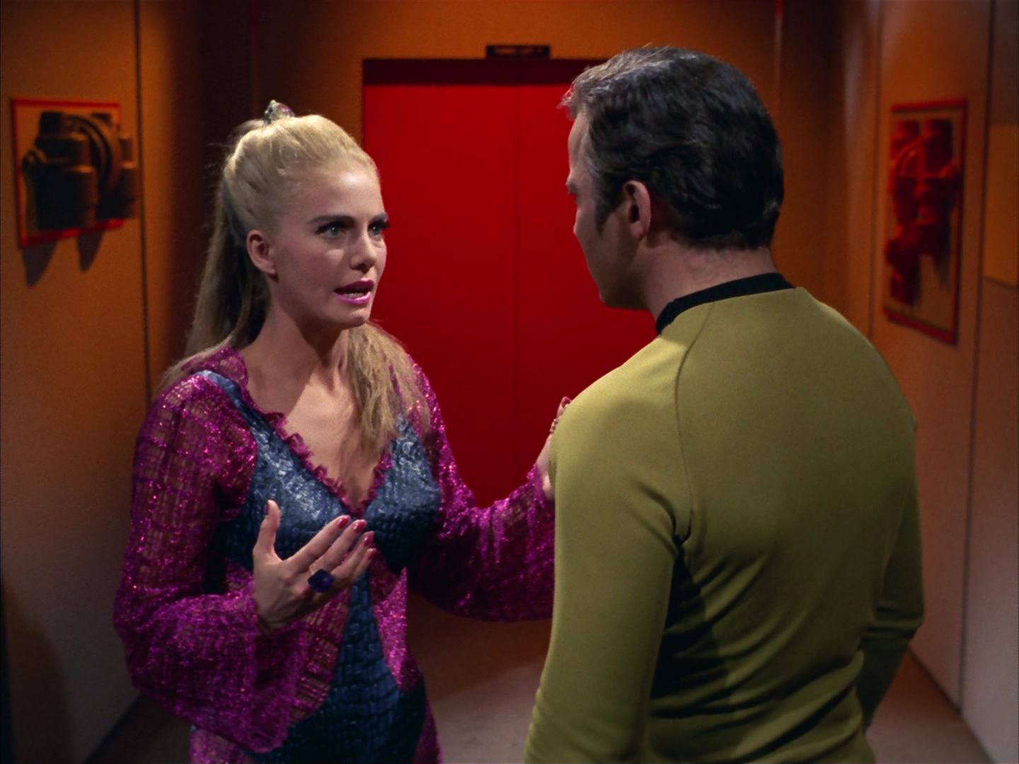 ariane179254_StarTrek_3x16_TheMarkOfGideon_0658.jpg