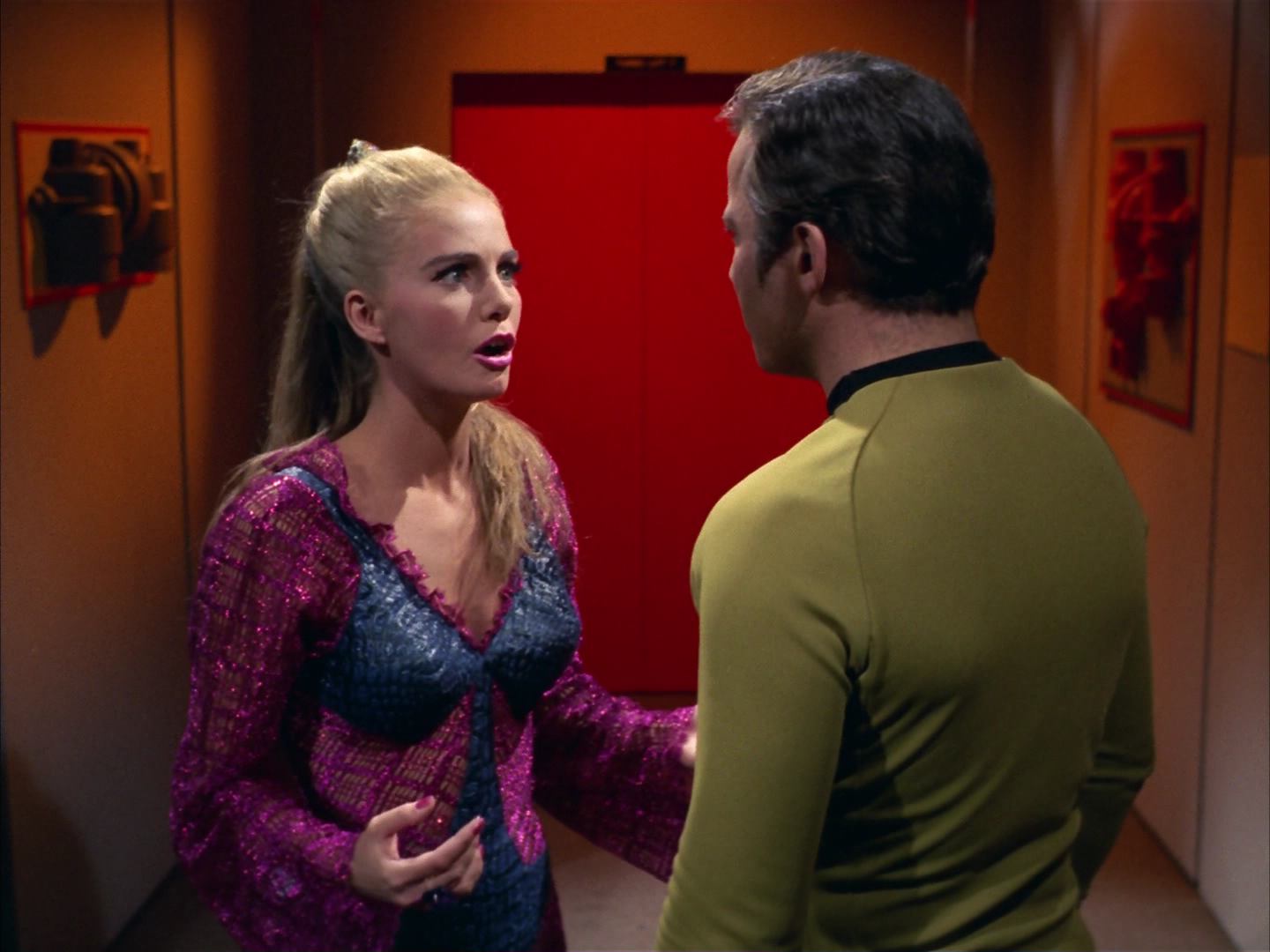 ariane179254_StarTrek_3x16_TheMarkOfGideon_0661.jpg