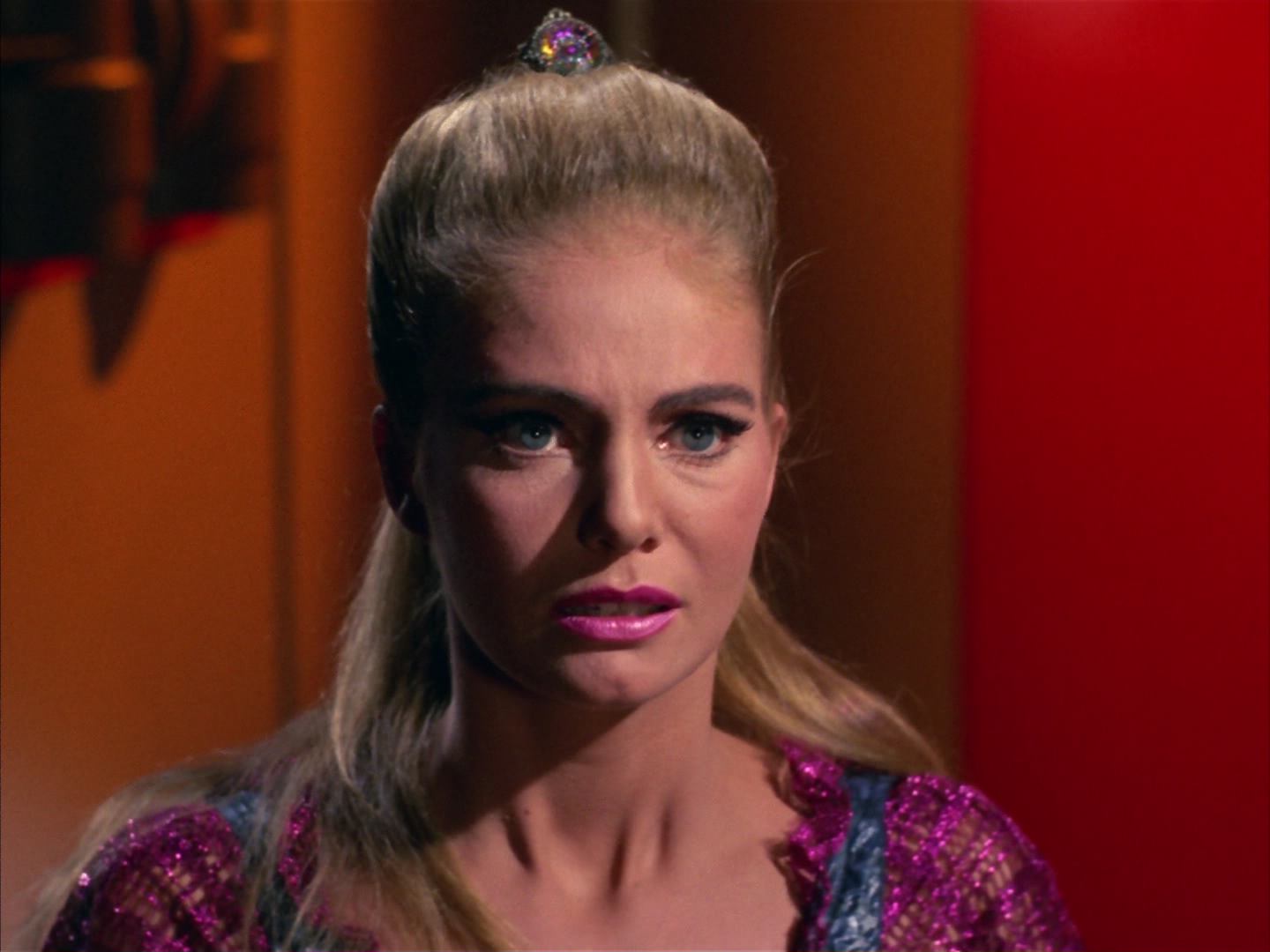 ariane179254_StarTrek_3x16_TheMarkOfGideon_0676.jpg