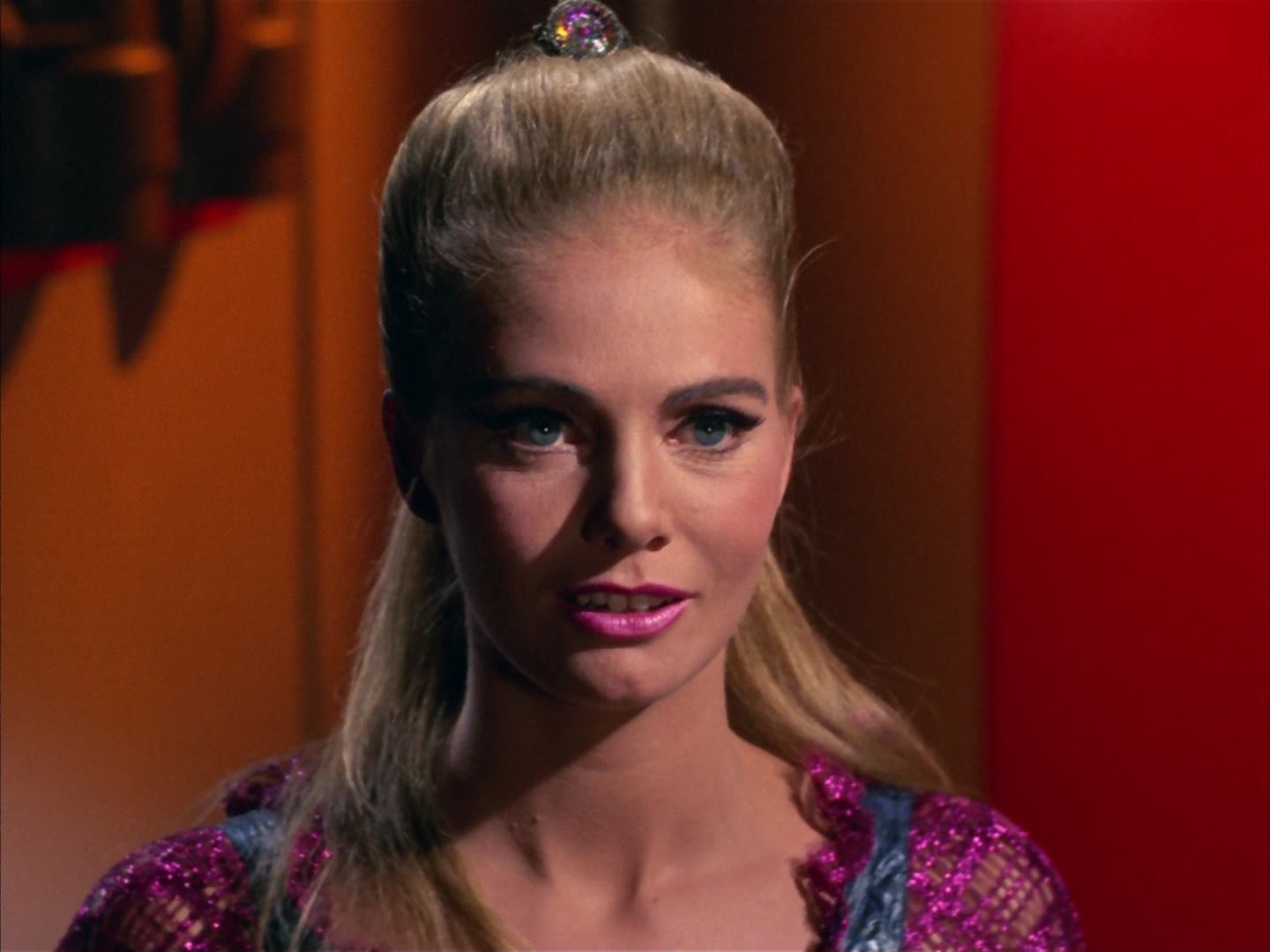 ariane179254_StarTrek_3x16_TheMarkOfGideon_0728.jpg