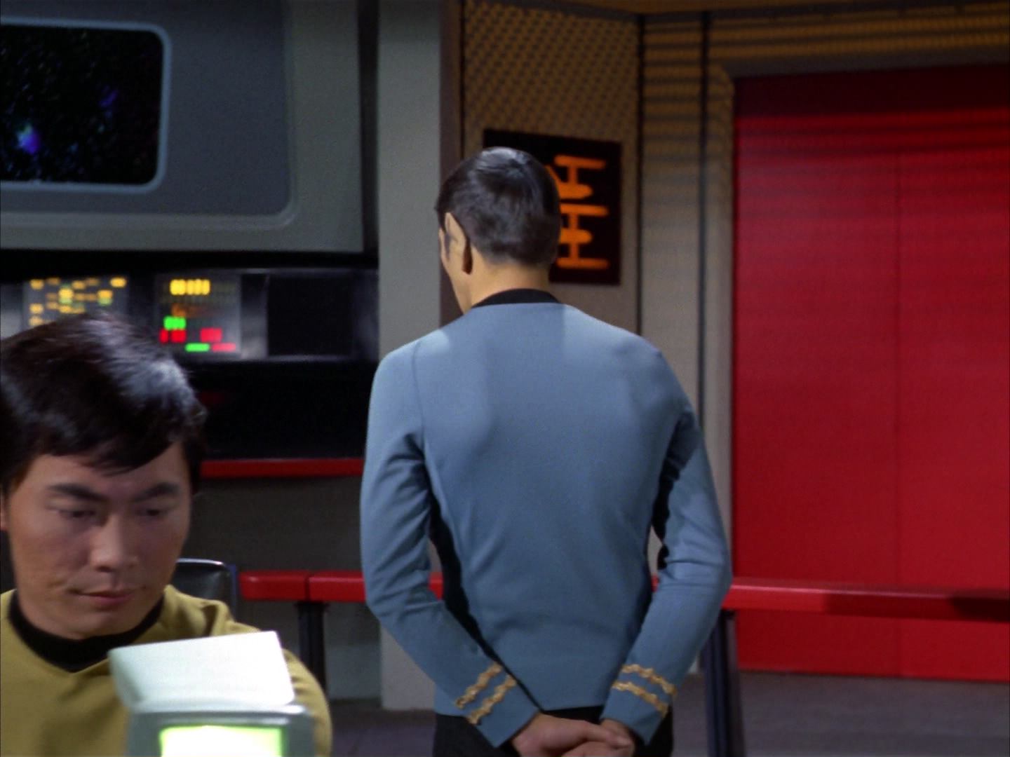 ariane179254_StarTrek_3x16_TheMarkOfGideon_0738.jpg