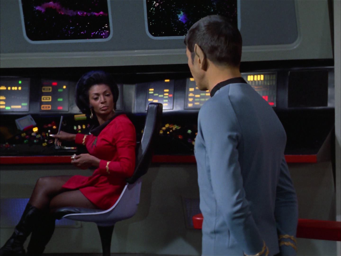 ariane179254_StarTrek_3x16_TheMarkOfGideon_0753.jpg