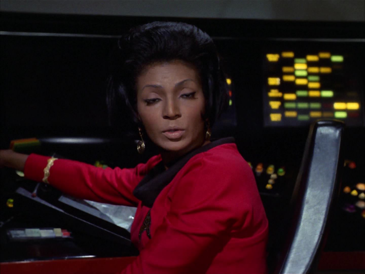 ariane179254_StarTrek_3x16_TheMarkOfGideon_0759.jpg