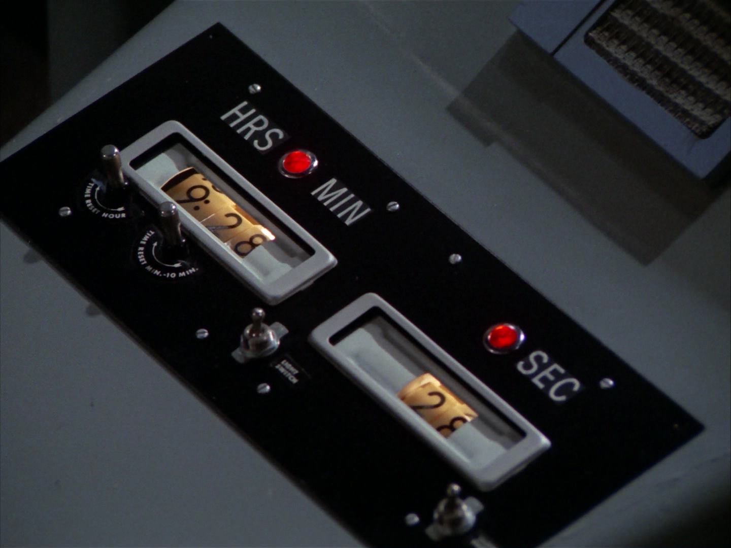 ariane179254_StarTrek_3x16_TheMarkOfGideon_0780.jpg