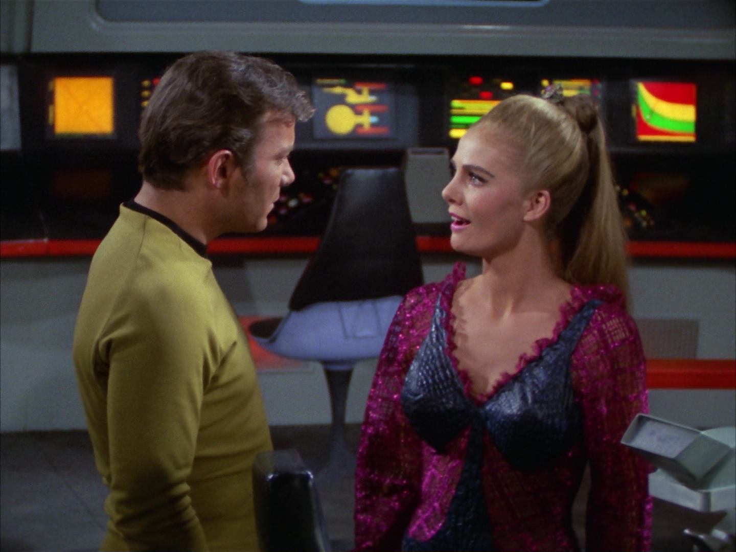 ariane179254_StarTrek_3x16_TheMarkOfGideon_0818.jpg