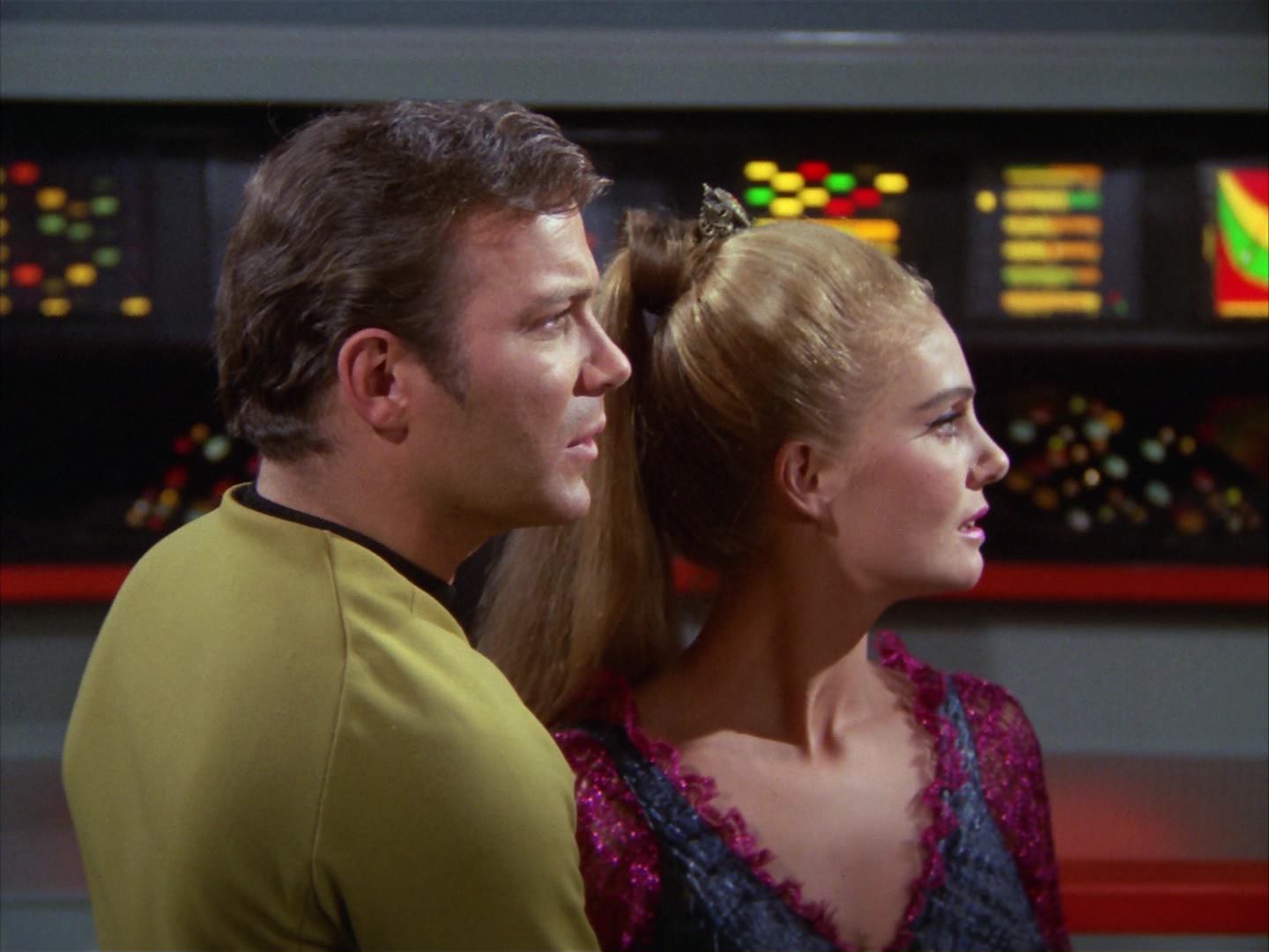 ariane179254_StarTrek_3x16_TheMarkOfGideon_0852.jpg